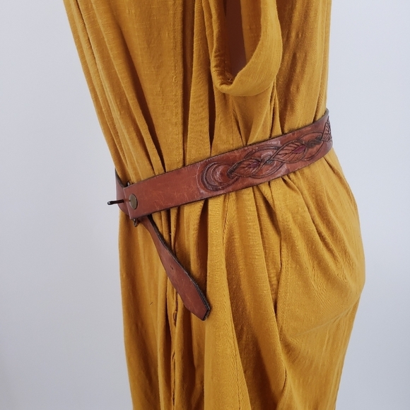 Vintage Artisan handmade belt women 30 brown embossed tooled vine leaf pattern - Picture 4 of 15